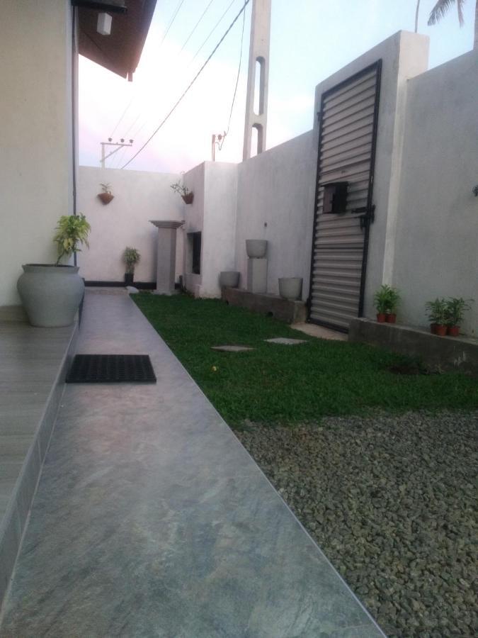 נגומבו Queens Airport Residence מראה חיצוני תמונה